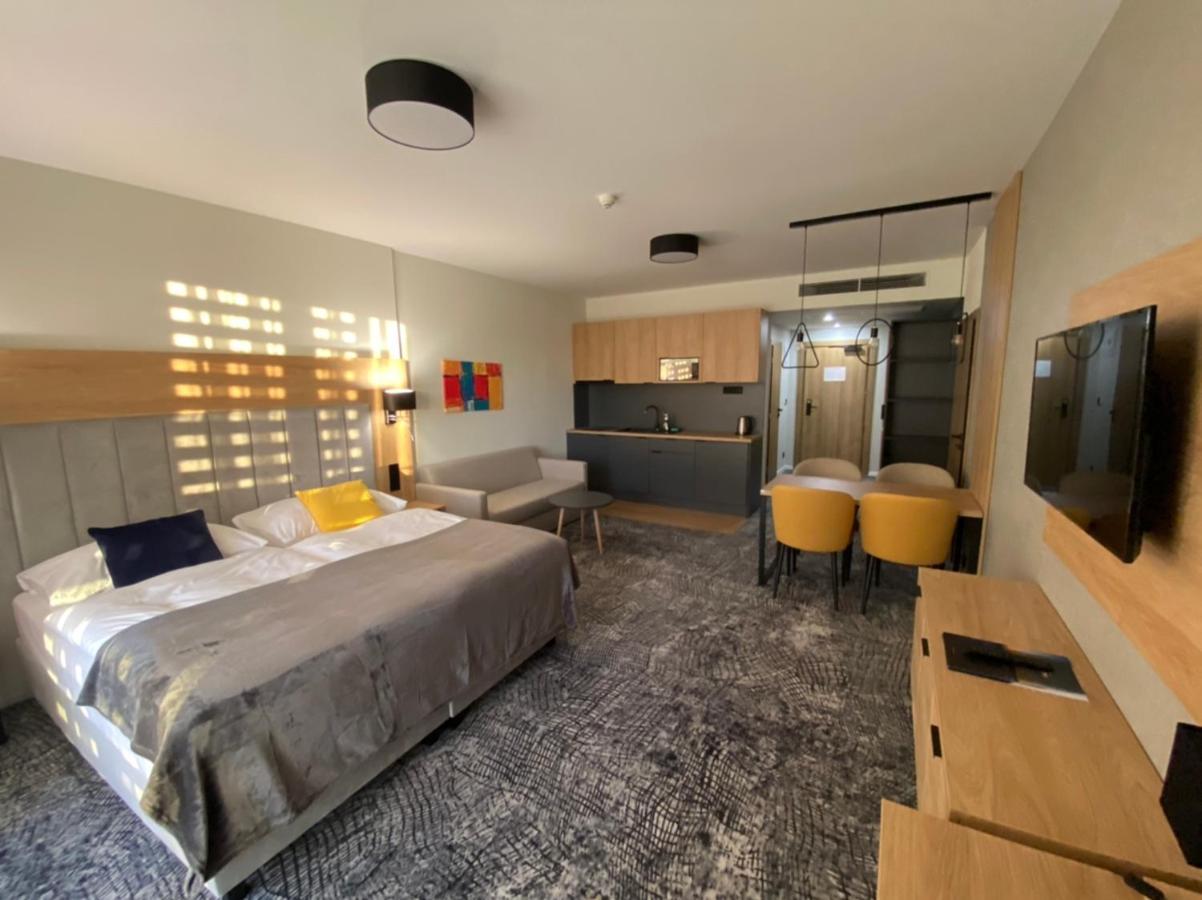 Apartment Family Besenova - Free Swimming Pool المظهر الخارجي الصورة