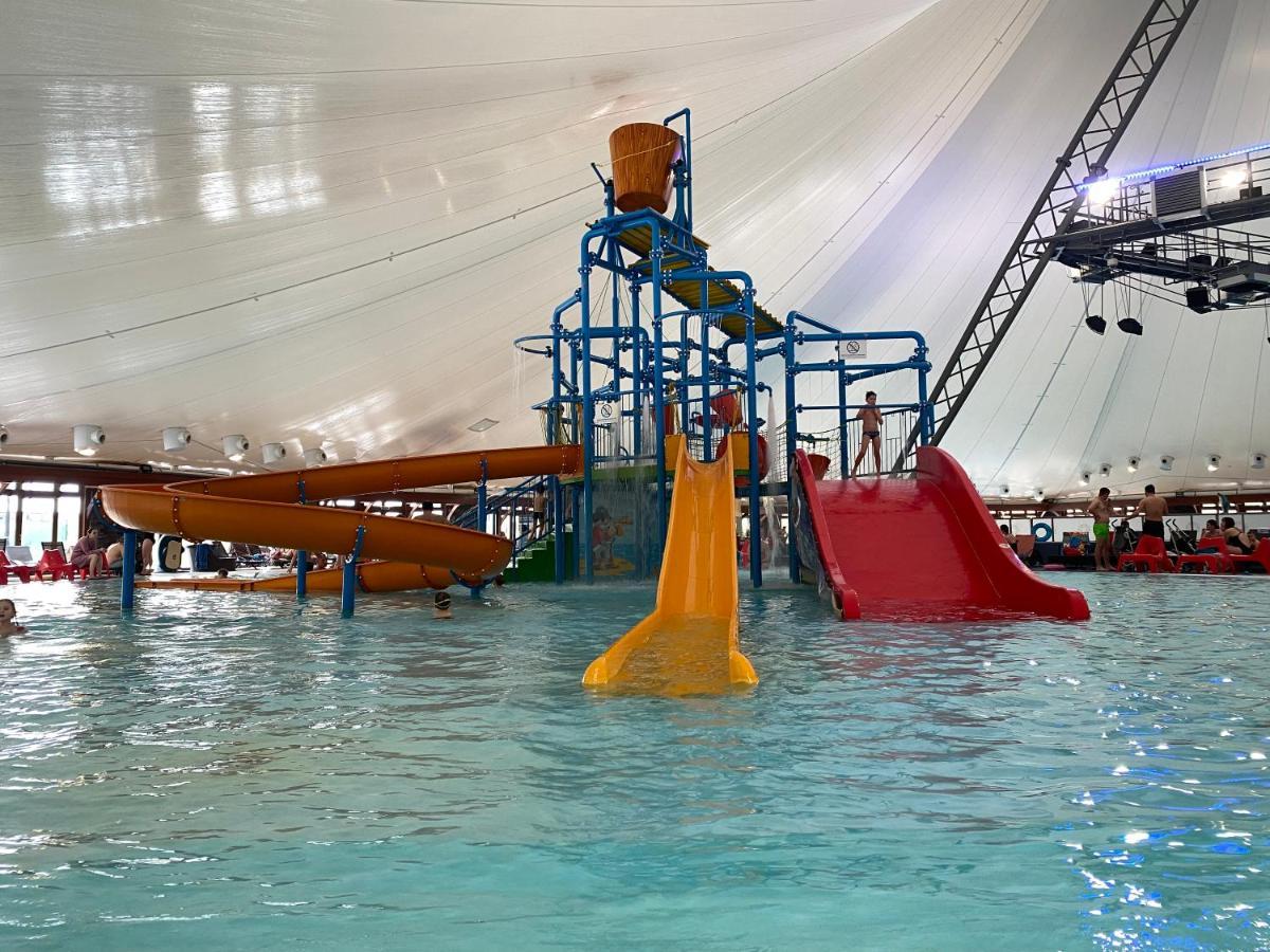 Apartment Family Besenova - Free Pool Bešeňová المظهر الخارجي الصورة